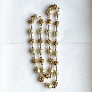 1990's St John Pearl and Gold Beaded Chain Necklace